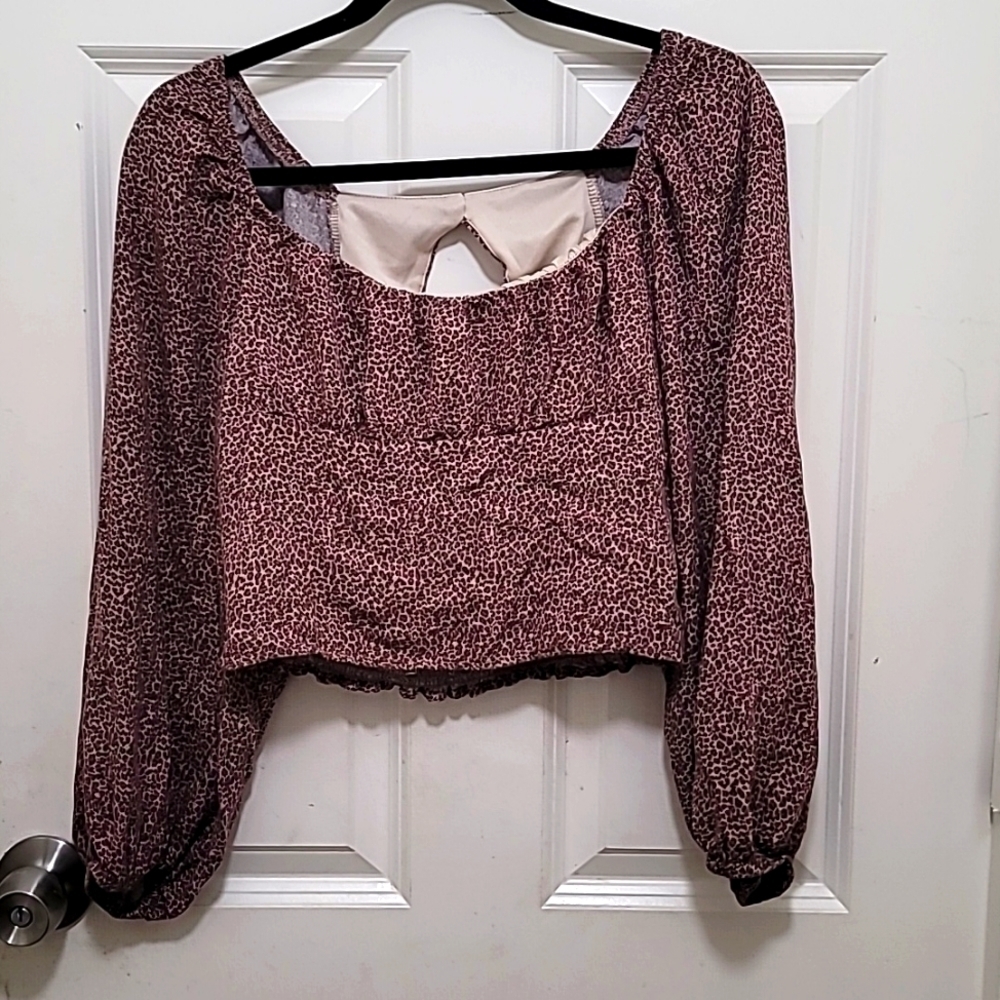 Kirious Los Angeles Leopard Print Crop Top Blouse Womens Large Pink Animal Print